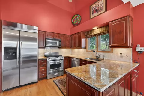 Kitchen - 1507 Acorn Ct, Wheeling, IL 60090 photo 1 of 3