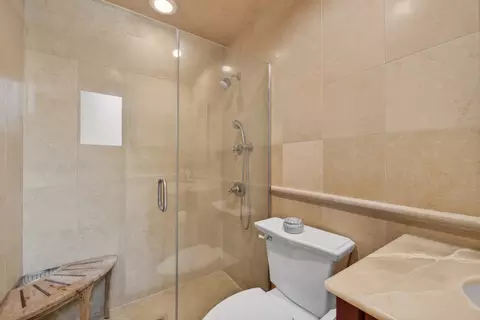 Bath - 1507 Acorn Ct, Wheeling, IL 60090 photo 5 of 5