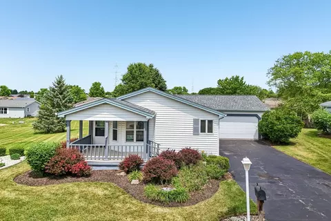 335 Belmont Ct, Grayslake, IL 60030