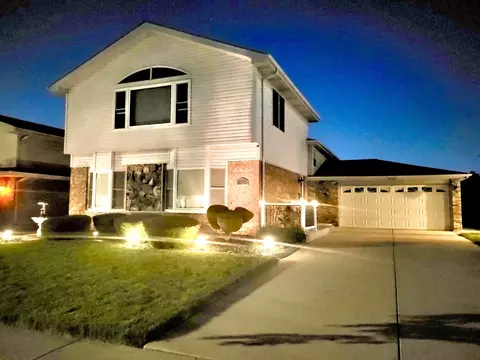 16967 82nd Ave, Tinley Park, IL 60477