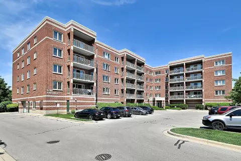 4210 N Natchez Ave #508, Chicago, IL 60634