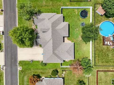 View/Area - 1104 Daybreak Dr, Marion, IL 62959 photo 4 of 6