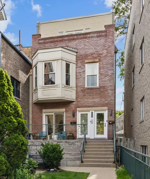 3053 N Clifton Ave #7, Chicago, IL 60657