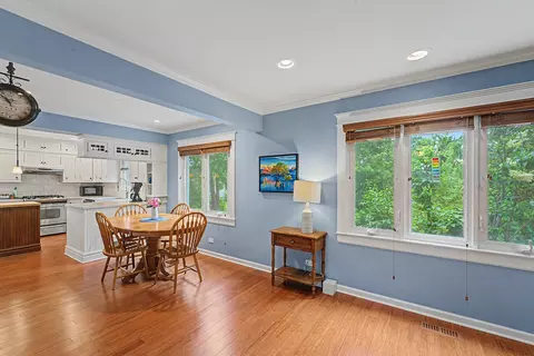 Dining - 5091 Chambers Dr, Hoffman Estates, IL 60010 photo 1 of 1