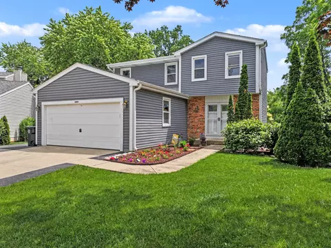 Exterior - 5091 Chambers Dr, Hoffman Estates, IL 60010 photo 2 of 4