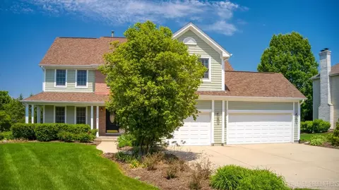 39 W842 Louisa May Alcott Ln, Saint Charles, IL 60175