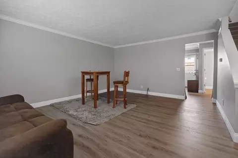 Living - 105 E Lincoln St #D, Normal, IL 61761 photo 1 of 2