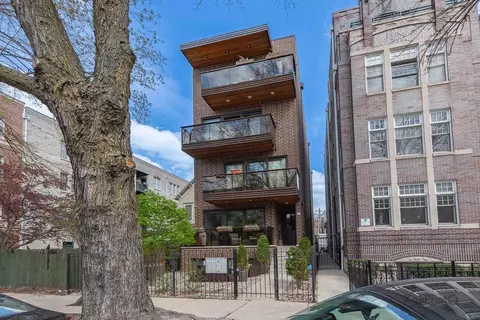 3839 N Ashland Ave #2, Chicago, IL 60613