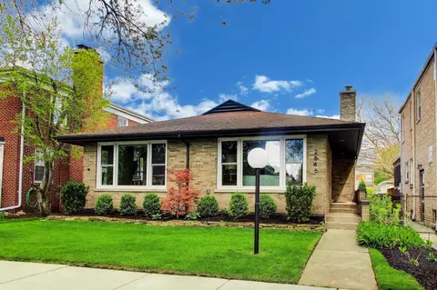 2646 W Birchwood Ave, Chicago, IL 60645