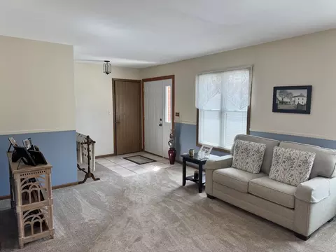 Entry Way - 1900 Powder River Path, Elgin, IL 60123 photo 1 of 1