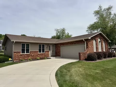1900 Powder River Path, Elgin, IL 60123