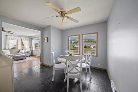 Dining - 317 17th St E, Milan, IL 61264 photo 1 of 2