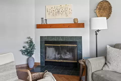 Living - 317 17th St E, Milan, IL 61264 photo 4 of 6