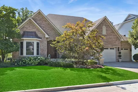 5902 Timber Trails Blvd, Western Springs, IL 60558
