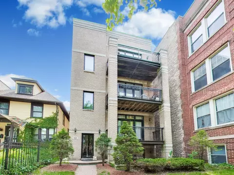 1625 W Estes Ave #C, Chicago, IL 60626