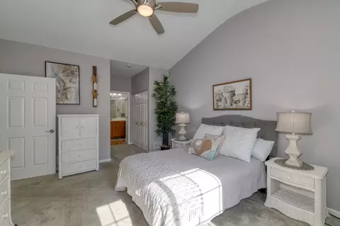 Bedroom - 3009 Talaga Dr, Algonquin, IL 60102 photo 3 of 4