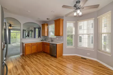 Kitchen - 3009 Talaga Dr, Algonquin, IL 60102 photo 1 of 3
