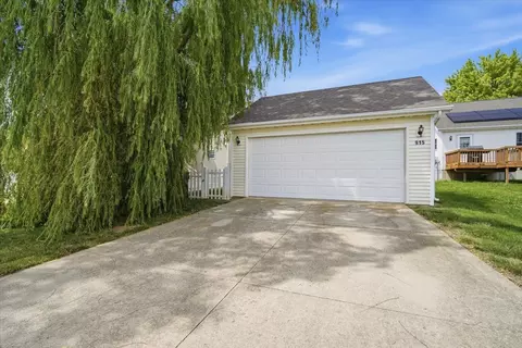915 Teegan St, Normal, IL 61761 photo 30