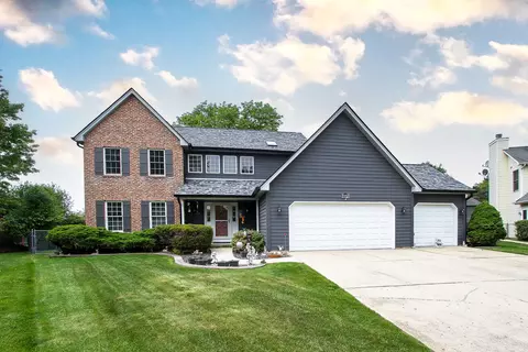 2153 Jordan Cir, Elgin, IL 60123
