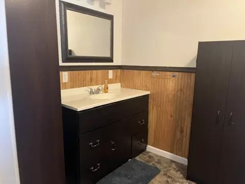Bath - 401 E College St, Kewanee, IL 61443 photo 2 of 2