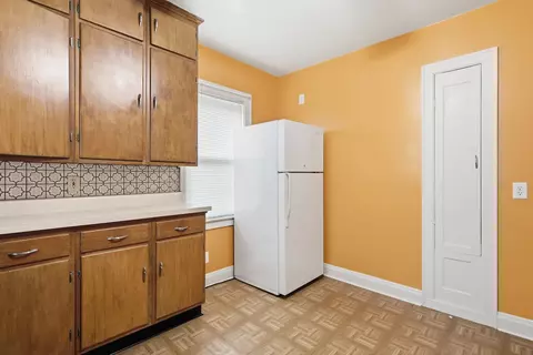 Kitchen - 1302 38th Ave, Moline, IL 61265 photo 2 of 2