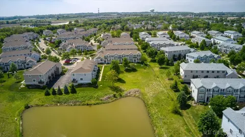 View/Area - 1668 Ruby Dr, Pingree Grove, IL 60140 photo 3 of 5