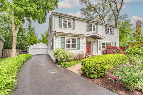 149 Forestway Dr, Deerfield, IL 60015