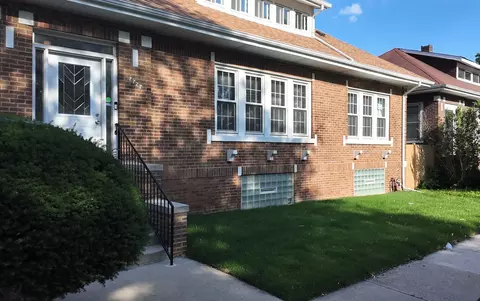 7727 S Stewart Ave, Chicago, IL 60620