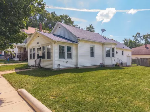 Other - 501 E Jackson St, Bloomington, IL 61701 photo 10 of 10