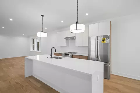 Kitchen - 3941 N Spaulding Ave, Chicago, IL 60618 photo 1 of 3