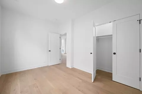 Bedroom - 3941 N Spaulding Ave, Chicago, IL 60618 photo 5 of 6