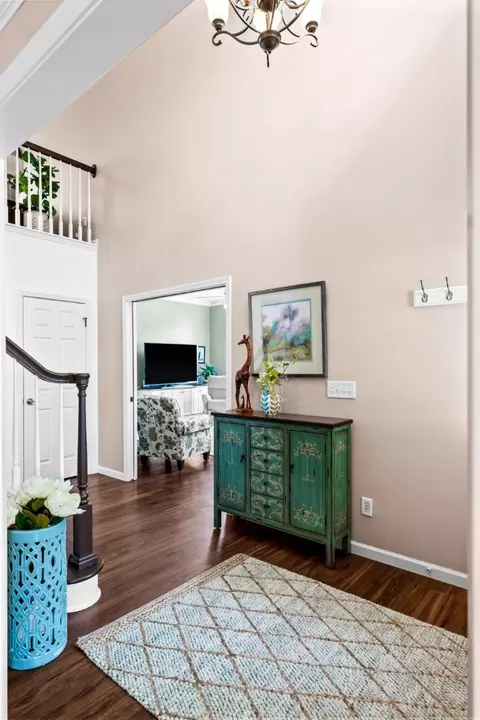 Entry Way - 300 Whispering Pines Cc Ln, Normal, IL 61761 photo 2 of 7