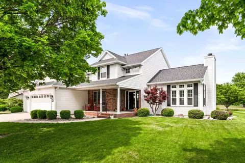 Exterior - 300 Whispering Pines Cc Ln, Normal, IL 61761 photo 2 of 14