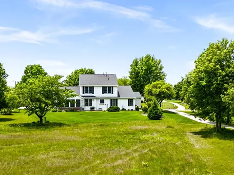 Exterior - 300 Whispering Pines Cc Ln, Normal, IL 61761 photo 14 of 14