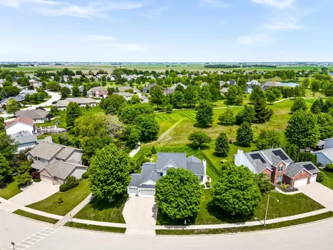 View/Area - 300 Whispering Pines Cc Ln, Normal, IL 61761 photo 8 of 11