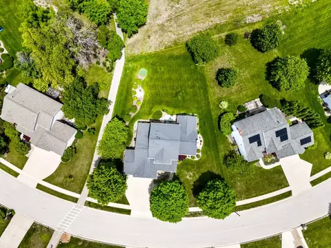 View/Area - 300 Whispering Pines Cc Ln, Normal, IL 61761 photo 10 of 11
