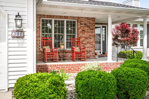Exterior - 300 Whispering Pines Cc Ln, Normal, IL 61761 photo 4 of 14