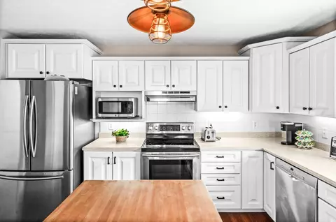 Kitchen - 300 Whispering Pines Cc Ln, Normal, IL 61761 photo 3 of 5