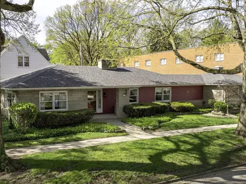 409 W Jefferson St, Morris, IL 60450