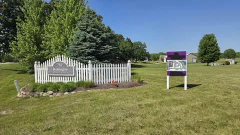 2002 Hillsboro Ln, Harvard, IL 60033