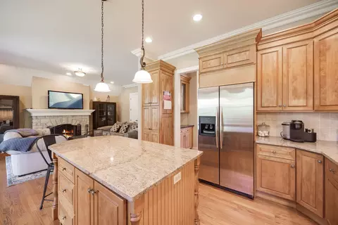 Kitchen - 7508 Forest Oak Dr, Mchenry, IL 60050 photo 2 of 4