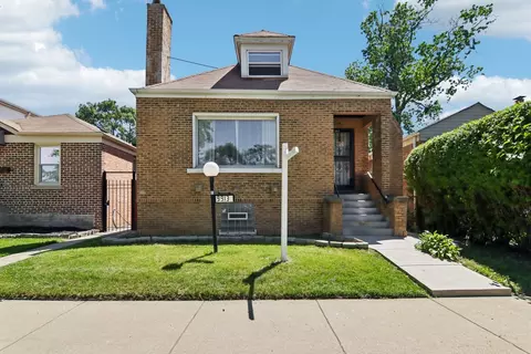 9913 S Parnell Ave, Chicago, IL 60628