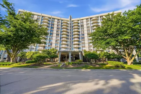 Undisclosed, Oak Brook, IL 60523