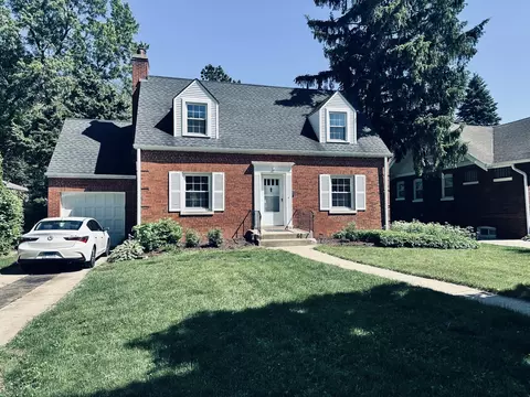 423 Selborne Rd, Riverside, IL 60546