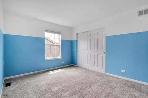 Bedroom - 2049 Cabrillo Ln, Hoffman Estates, IL 60192 photo 6 of 6