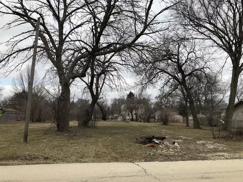 29 W080 Bolles Ave, West Chicago, IL 60185