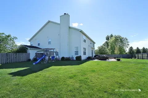60 Arden Ln, Round Lake, IL 60073 photo 28