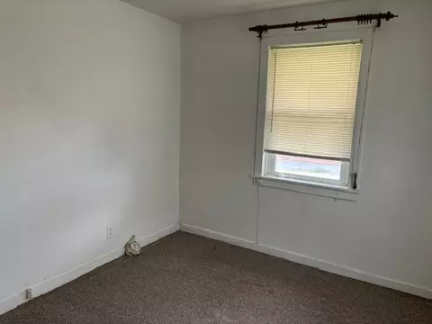 Bedroom - 628 E Division St, Kewanee, IL 61443 photo 3 of 3
