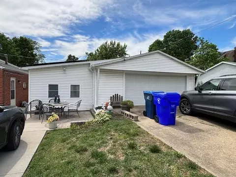 Exterior - 628 E Division St, Kewanee, IL 61443 photo 6 of 6