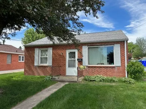 628 E Division St, Kewanee, IL 61443